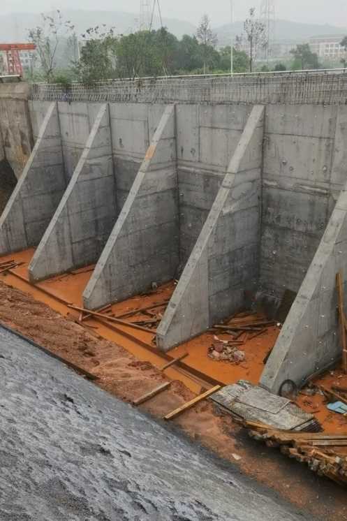 北京昌平区锚杆式挡土墙
